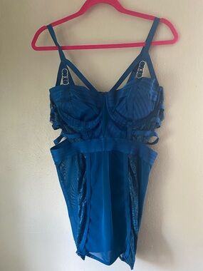 Blue Strappy Lace-Panel Chemise